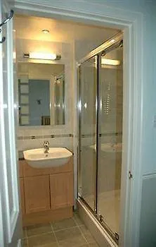 Throapham House 5* Sheffield