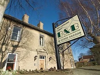 Throapham House 5*